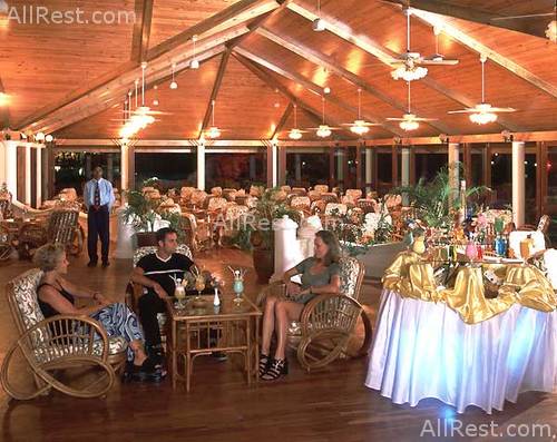 Sun Island Resort & Spa 15